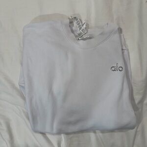 Alo white accolade sweatshirt